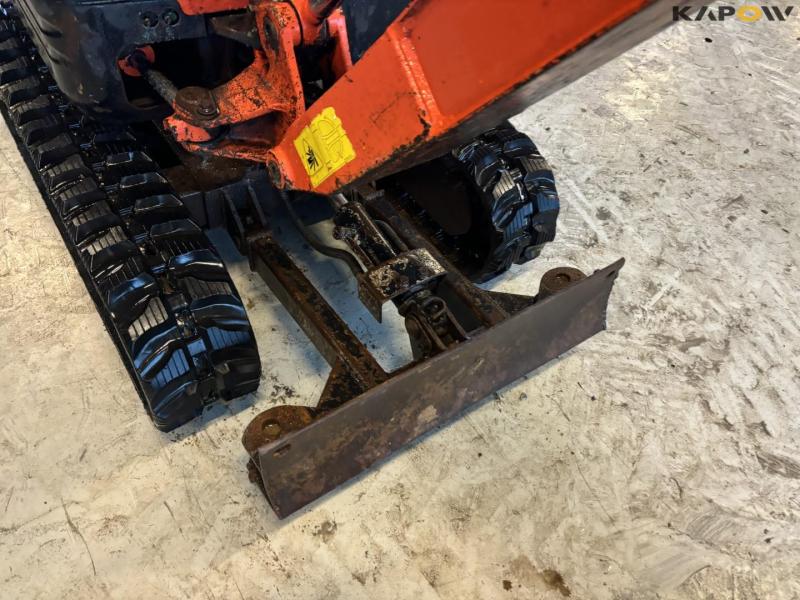 Kubota minigraver med 4 skovle 23