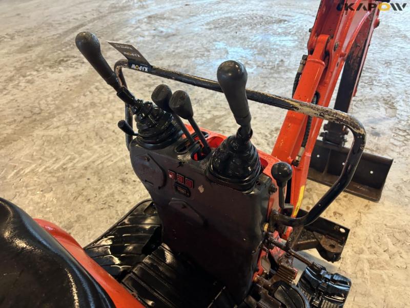 Kubota minigraver med 4 skovle 26