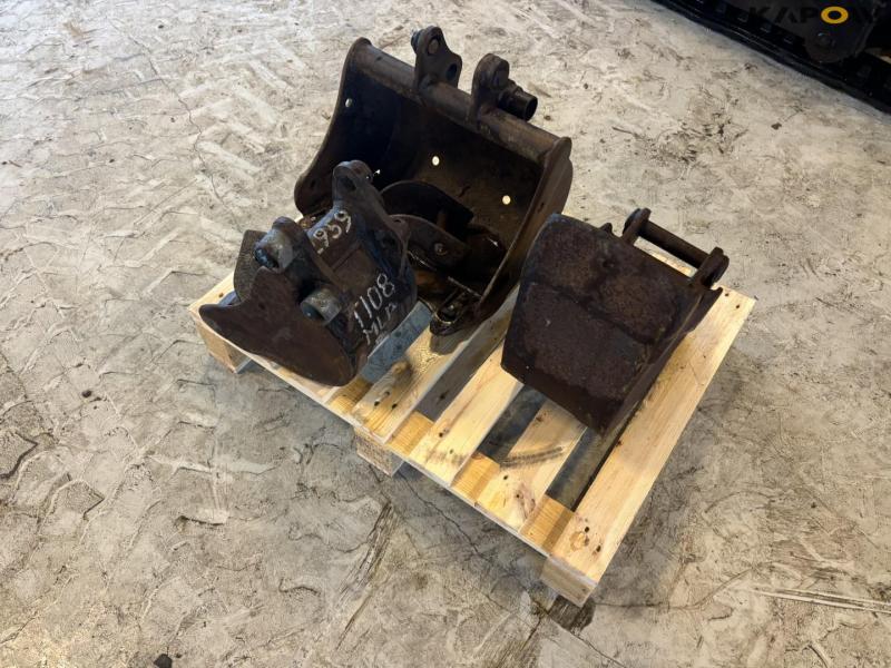 Kubota minigraver med 4 skovle 32