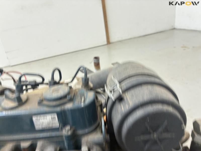 Kubota motor med køler og hydraulik pumpe 16
