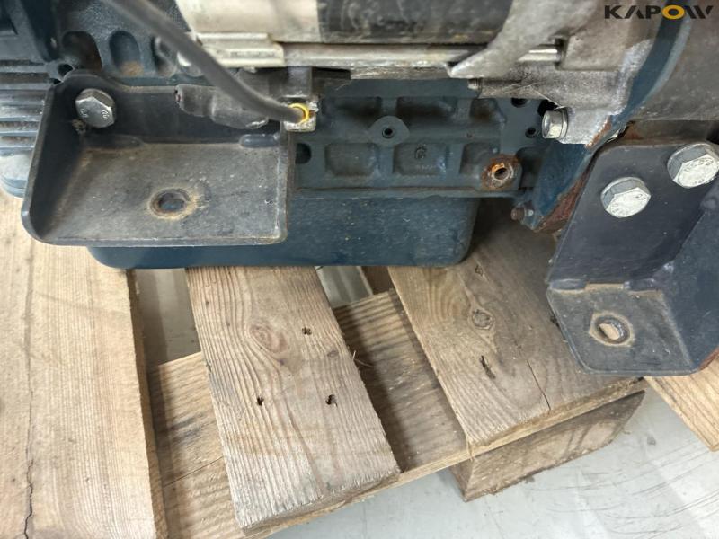 Kubota motor med køler og hydraulik pumpe 23