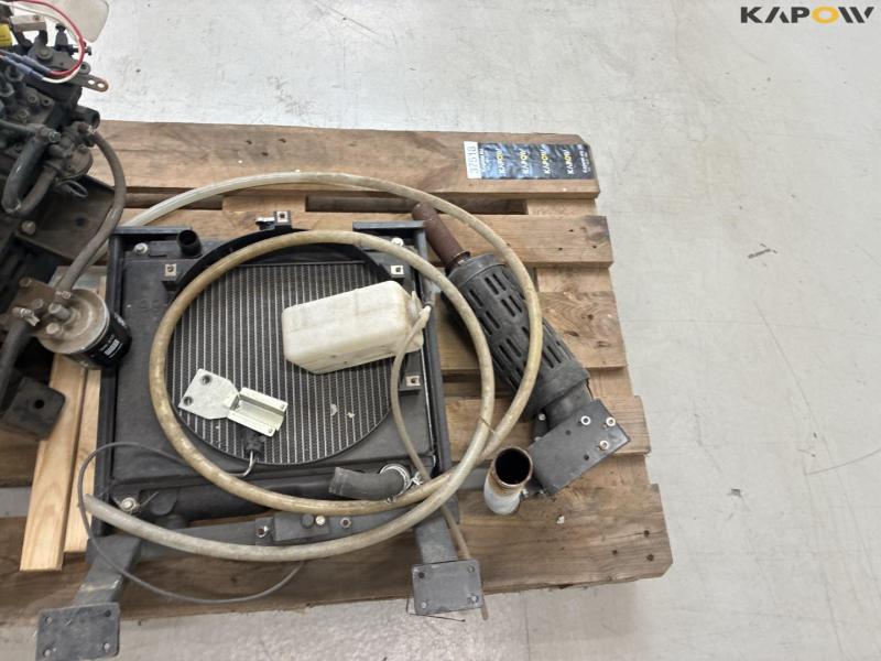 Kubota motor med køler og hydraulik pumpe 27