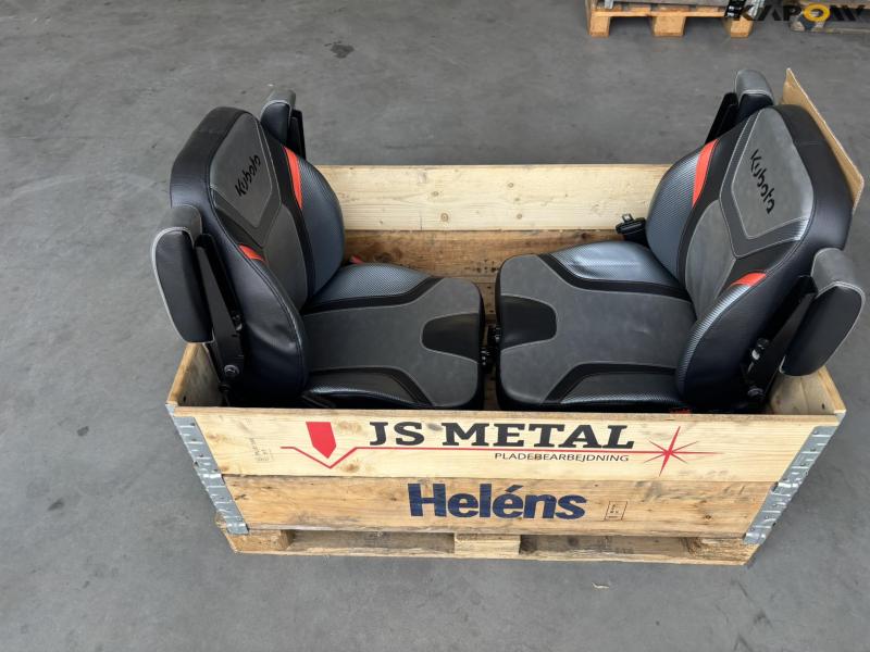 Kubota sæder med armlæn 2 stk - Nye 4