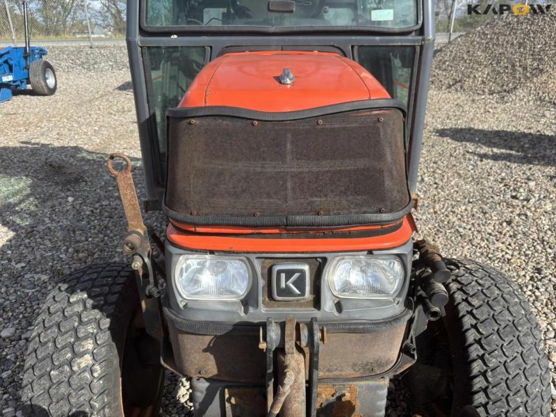 Kubota ST-30 C kompakttraktor 11