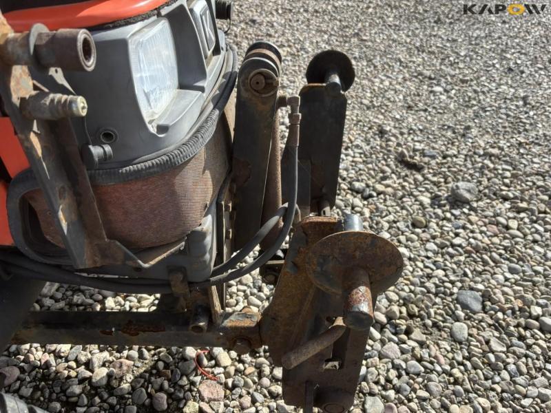 Kubota ST-30 C kompakttraktor 14