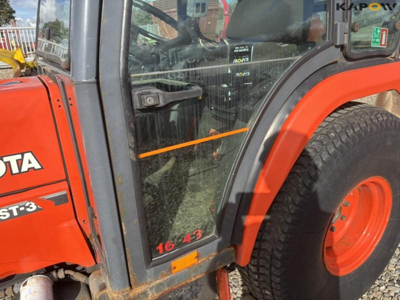 Kubota ST-30 C kompakttraktor 41