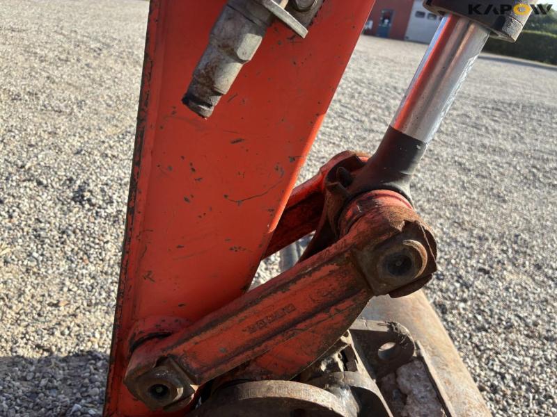 Kubota U27-4 minigravemaskine med planerskovl 32