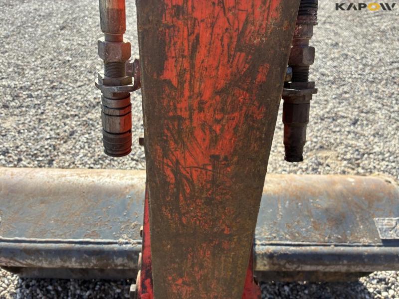 Kubota U27-4 minigravemaskine med planerskovl 33