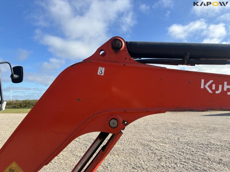 Kubota U27-4 minigravemaskine med planerskovl 34