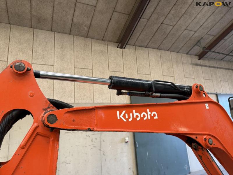 Kubota U27-4 minigraver 16