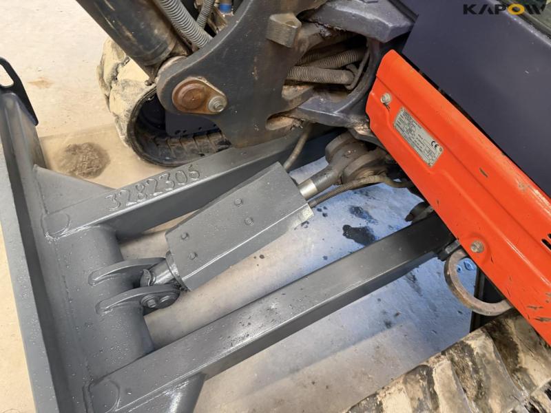 Kubota U27-4 minigraver 18