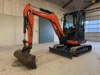Kubota U27-4 minigraver 1