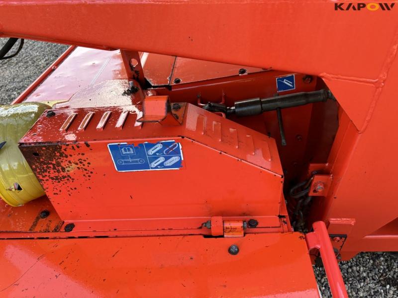 Kuhn FC352G skårlægger 29