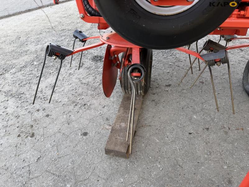 Kuhn GF10812 høvender 9