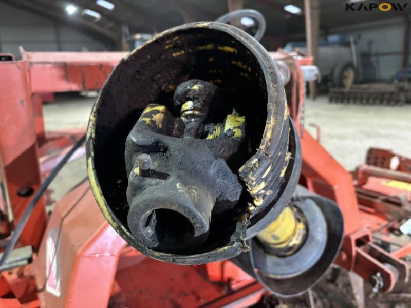 Kuhn HR3002D rotorharve 12