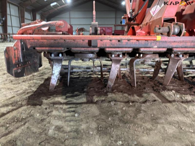 Kuhn HR3002D rotorharve 13