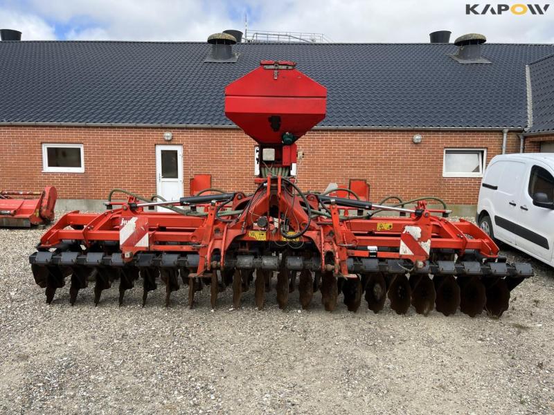 Kuhn Optimer 503 R tallerkenharve med frøsåmaskine 2