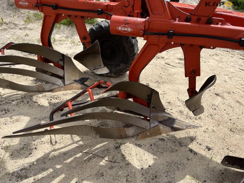 Kuhn Vari-Master 151 5 furet vendeplov 24