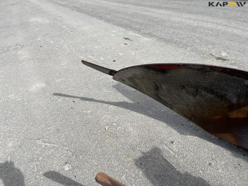 Kverneland 3 furet plov 17