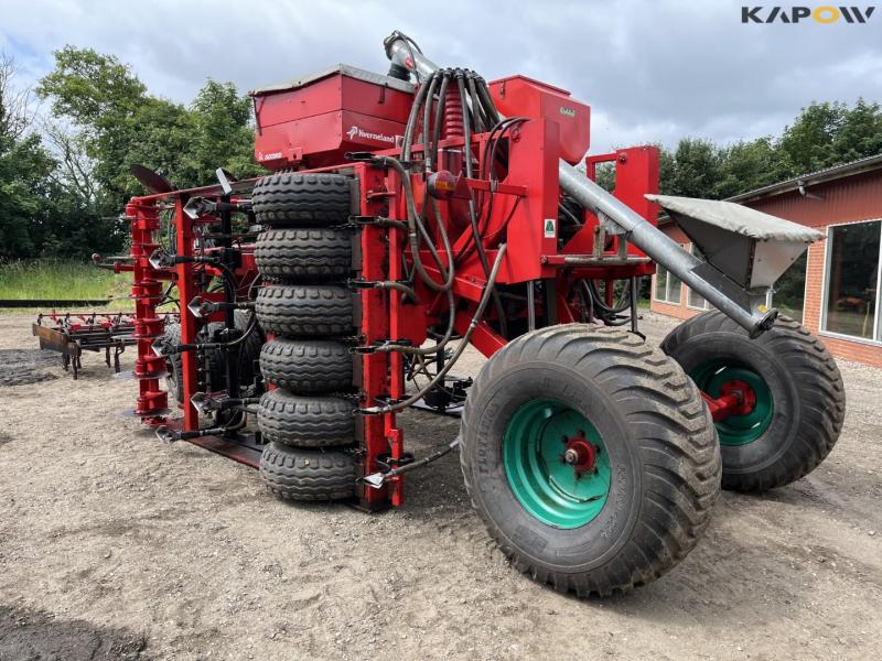 Kverneland Accord + Einböck frøsåmaskine + snegl 7