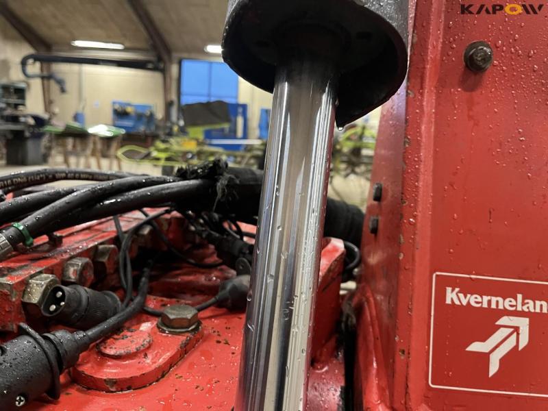 Kverneland EG100 6 furet vendeplov med jordpakker 15