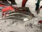 Kverneland EG100 6 furet vendeplov med jordpakker 23