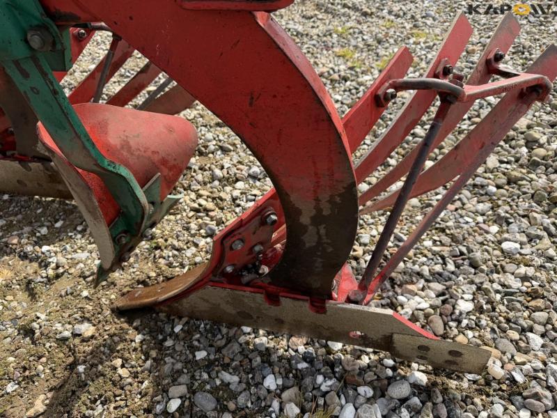Kverneland EG100 furet plov 25