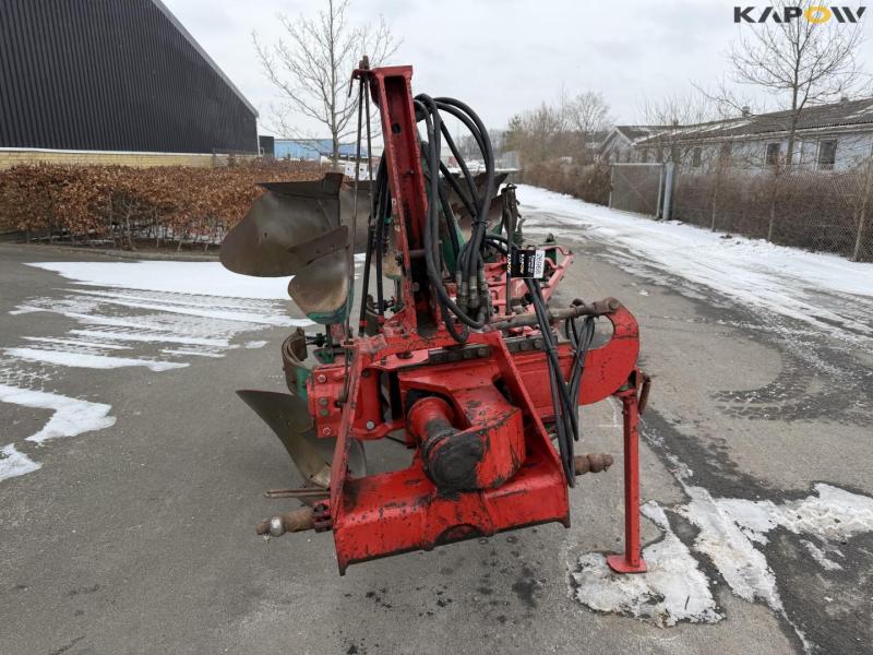 Kverneland EG85 plov 2