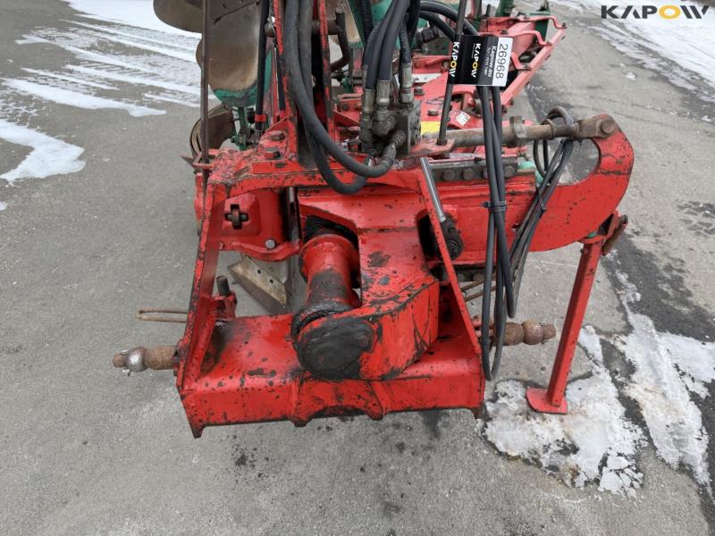 Kverneland EG85 plov 18