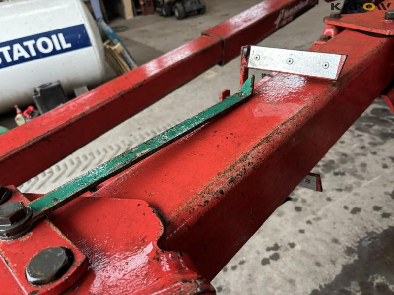 Kverneland PG 100 8 furet risteplov 51