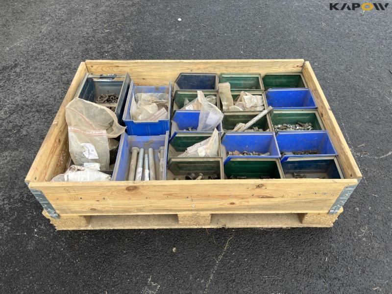 Kverneland plov bolte 4