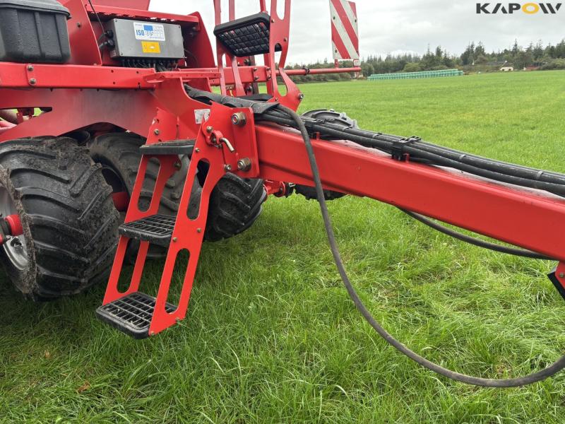 Kverneland U-Drill 4000 plus med HE-VA grubber 19
