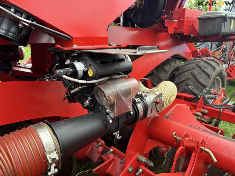 Kverneland U-Drill 4000 plus med HE-VA grubber 35