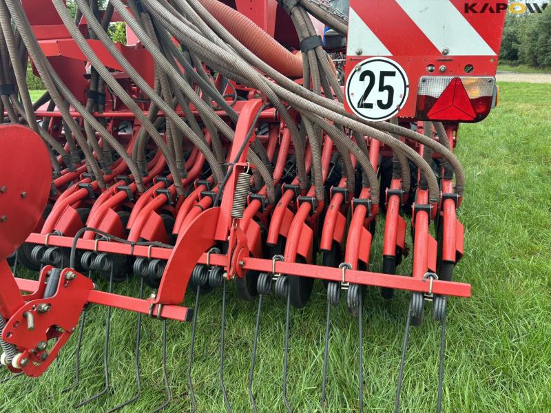 Kverneland U-Drill 4000 plus med HE-VA grubber 49