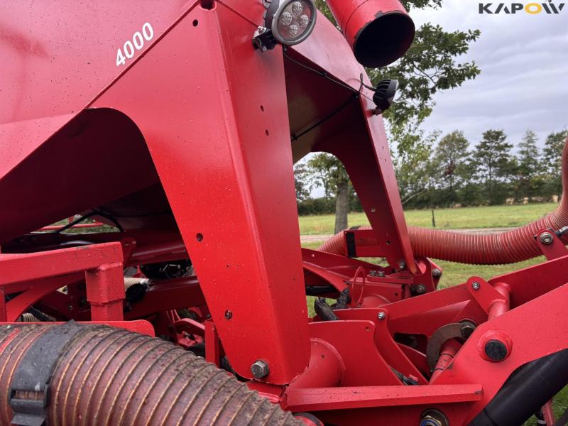Kverneland U-Drill 4000 plus med HE-VA grubber 60