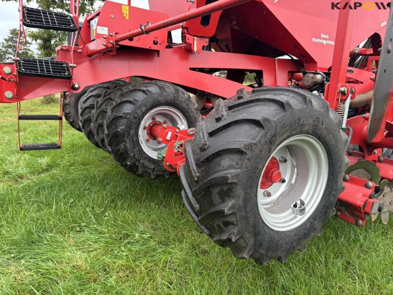 Kverneland U-Drill 4000 plus med HE-VA grubber 69