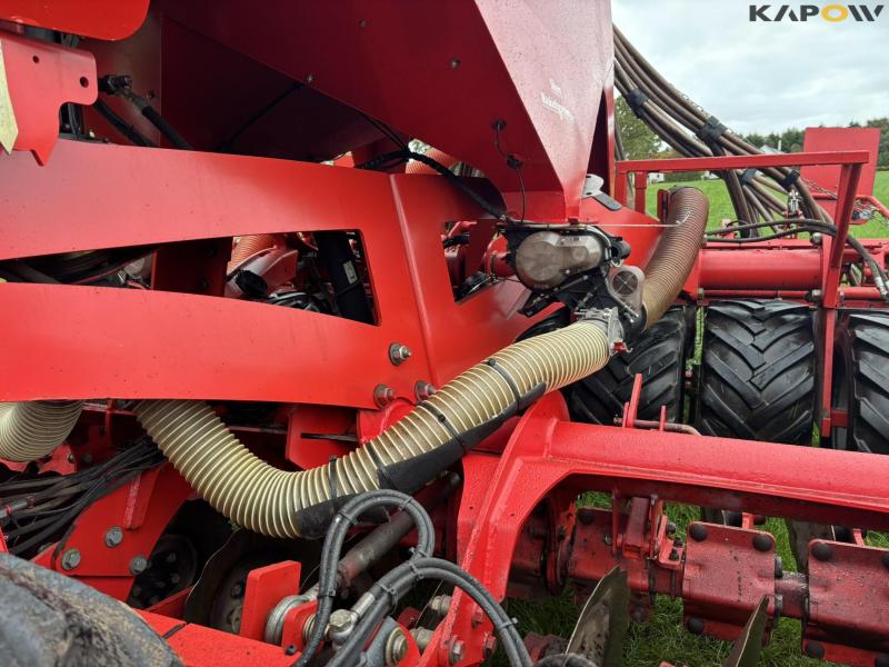 Kverneland U-Drill 4000 plus med HE-VA grubber 73