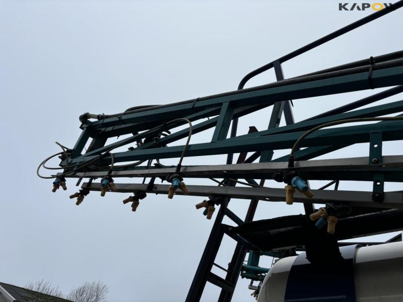 Kyndestof Uni-Flyg 7000 24meter sprøjte 27