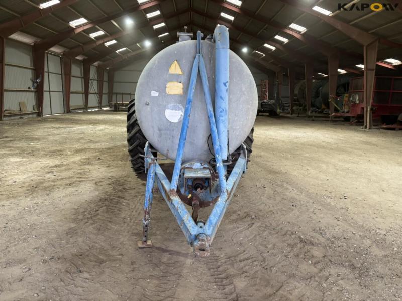 Låsbyvognen 6000 liter 2