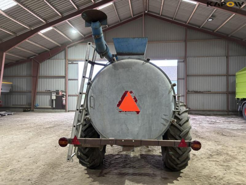 Låsbyvognen 6000 liter 6