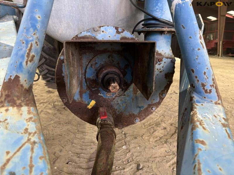 Låsbyvognen 6000 liter 12