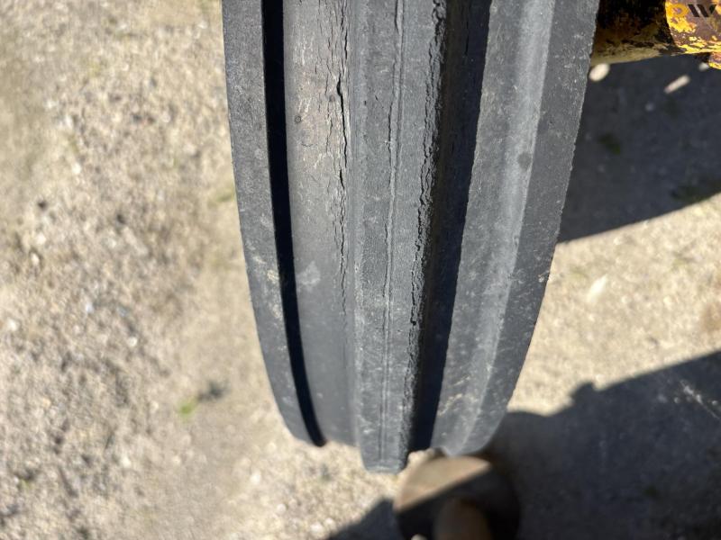 Leyland 154 med sneskraber 21