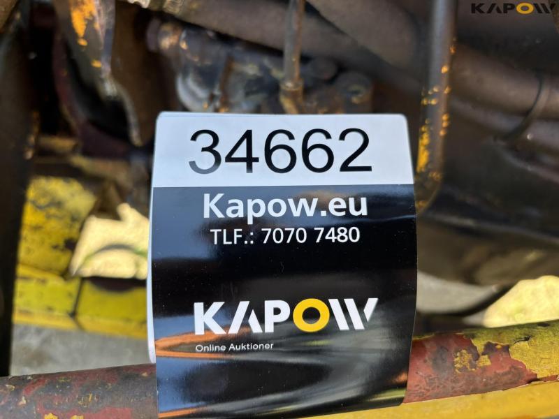 Leyland 154 med sneskraber 85