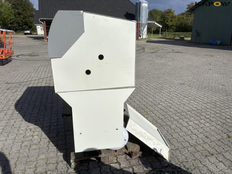 Liagro Benekov R15 træpillefyr 6