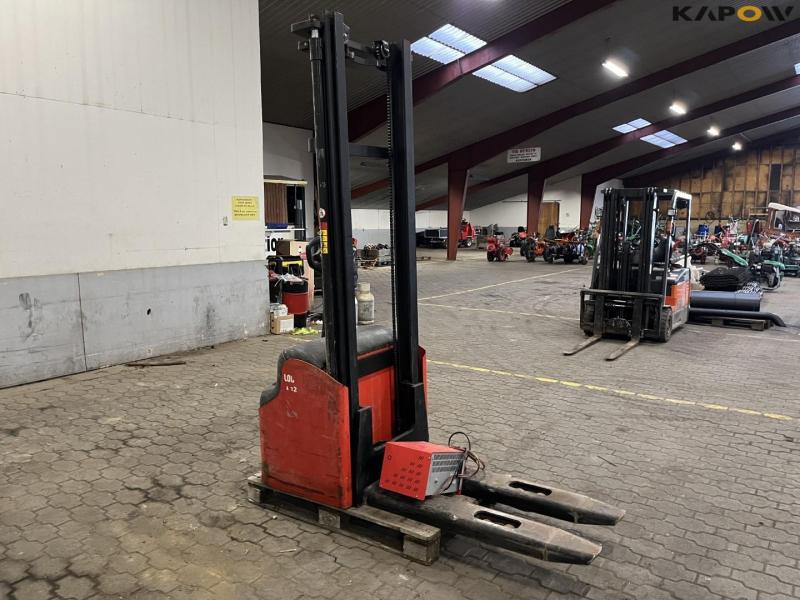 LOC A12 elektrisk truck 3