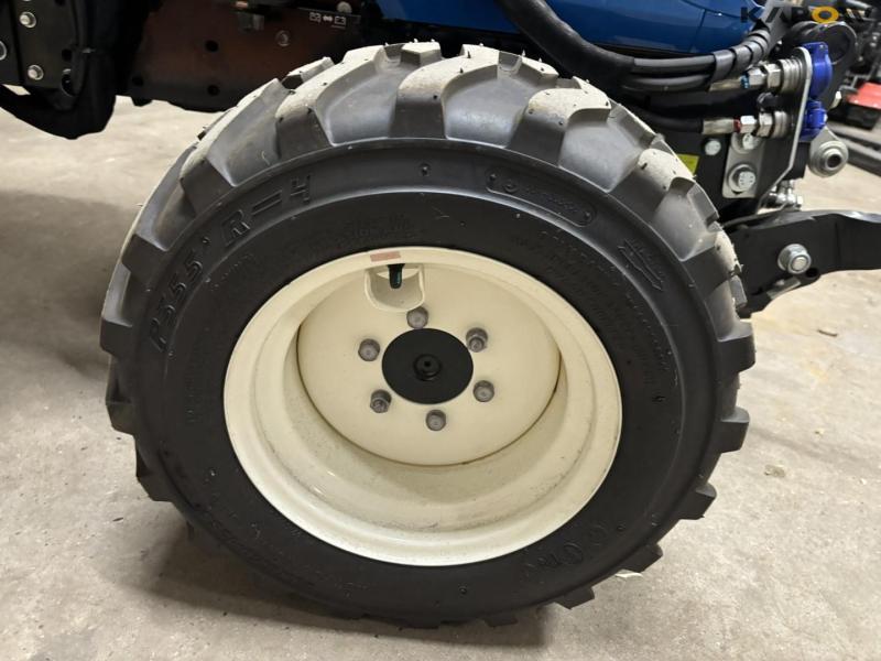 LS XJ25 hst traktor 4WD 17