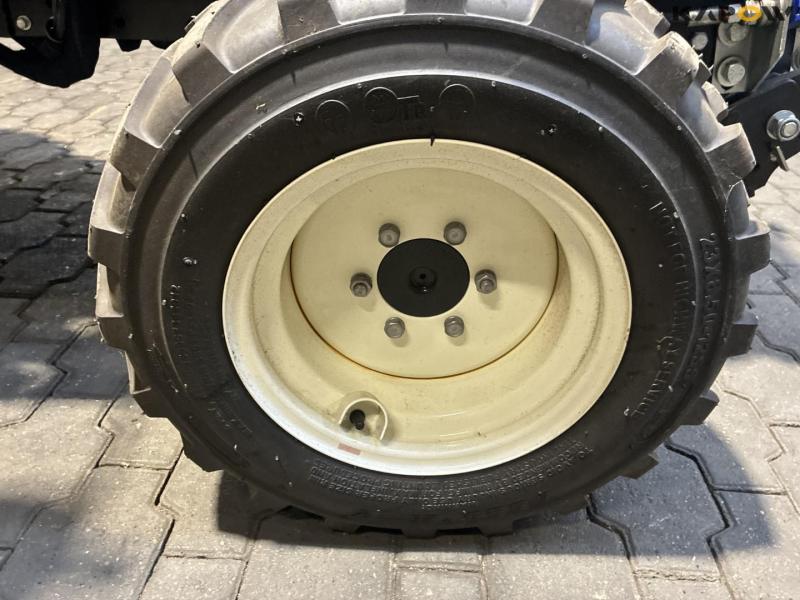 LS XJ25 hst traktor 4WD 12