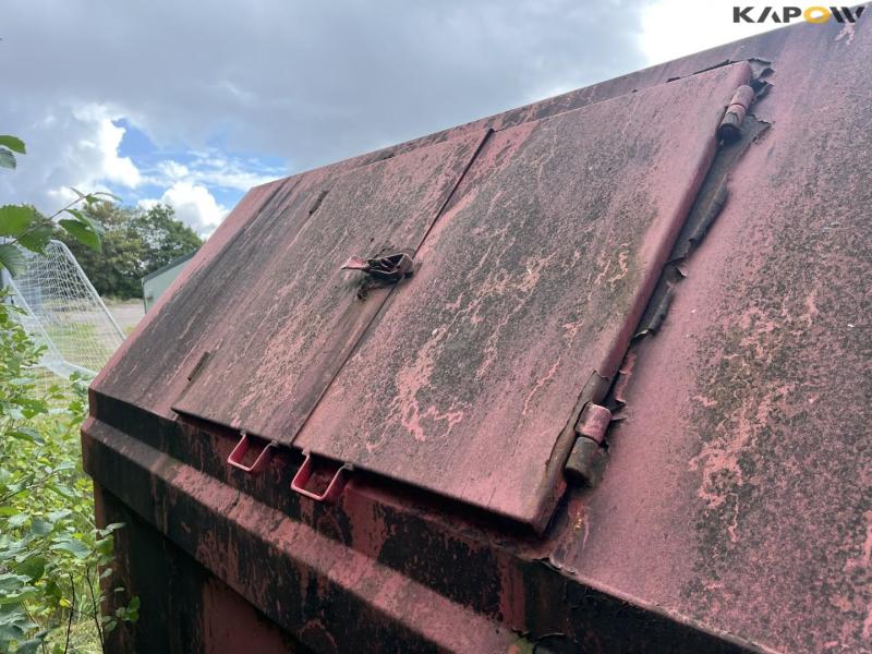 Lukket container  14