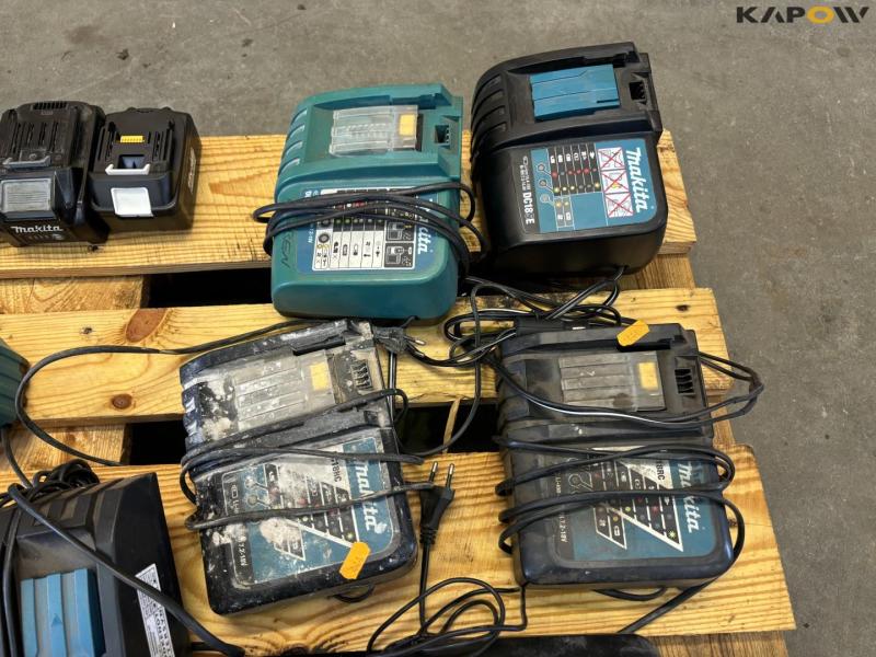Makita oplader og batterier - Stort Parti 9