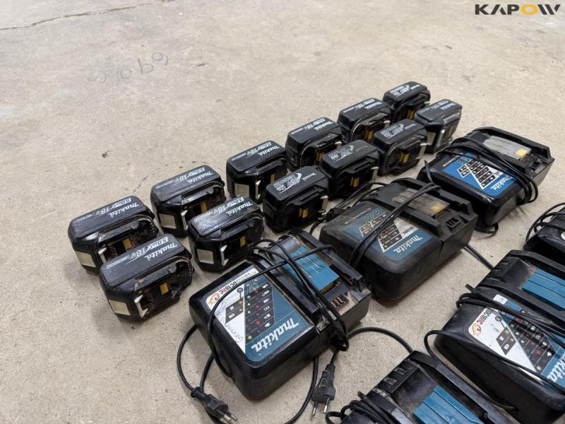 Makita radio, batterier og lader 15